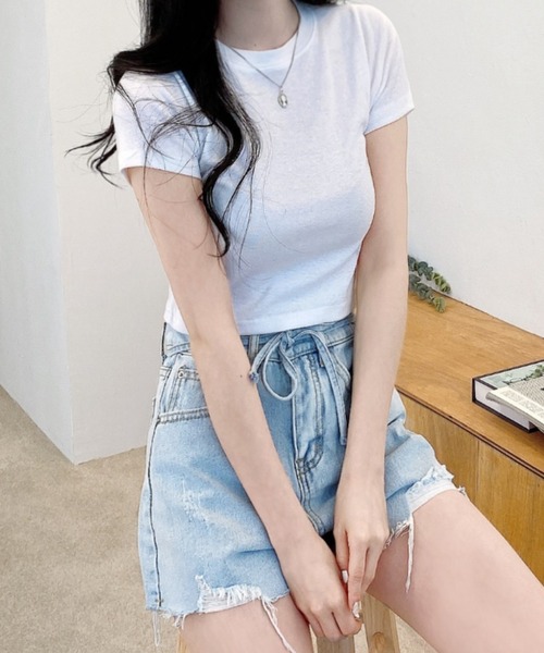 TOEASY(トゥイージー)の「『TOEASY/トゥイージー』Crop Plain short-sleeved T-shirt/クロップド丈 半袖Tシャツ(Tシャツ/カットソー・レディース・ホワイト/ブラック/ピンク/イエロー・FREE)」の10枚目の写真