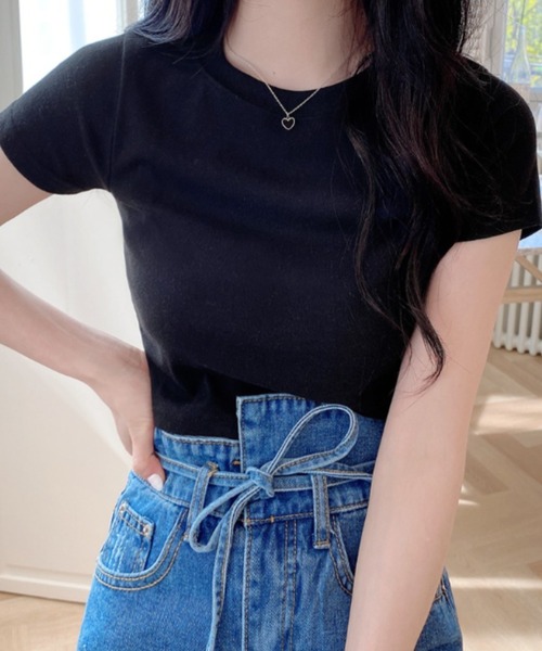 TOEASY(トゥイージー)の「『TOEASY/トゥイージー』Crop Plain short-sleeved T-shirt/クロップド丈 半袖Tシャツ(Tシャツ/カットソー・レディース・ホワイト/ブラック/ピンク/イエロー・FREE)」の13枚目の写真