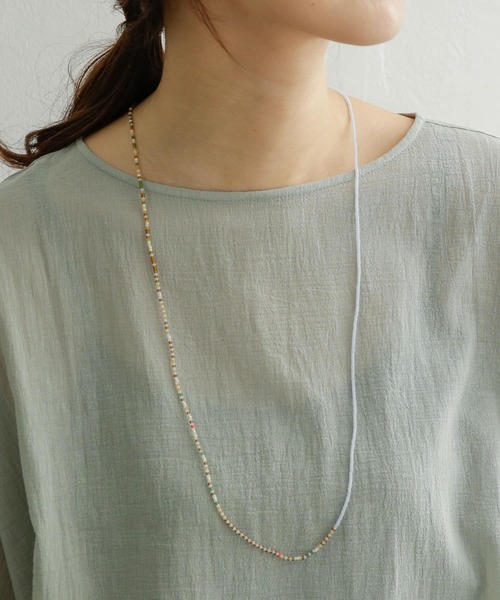 URBAN RESEARCH DOORS(アーバンリサーチドアーズ)の「PERAPERAK 2wayビーズネックレス(ネックレス・レディース・ライトベージュ/ブルー系その他/ベージュ系その他/パープル・FREE)」の3枚目の写真