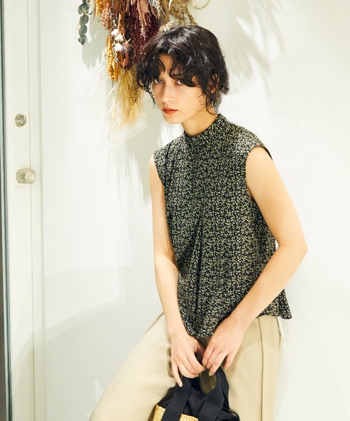 Web Limited Design トップス Web Dresslave ドレスレイブ のファッション Blouse 小花柄ハイネックブラウス シャツ ブラウス Dresslave ドレスレイブ のシャツ ブラウス Tack Flower 22秋冬新作の