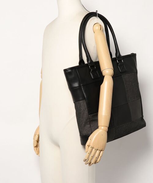 HIDEAWAYS NICOLE（ハイダウェイニコル）の「パネルトートバッグ（トートバッグ・メンズ・ネイビー/ブラック・FREE）」の6枚目の写真