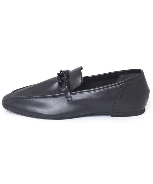 Alley by w closet（アリーバイダブルクローゼット）の「【Alley】ソフトフェイクレザーチェーンローファー（ローファー・レディース・ホワイト/ブラック・M/L）」の5枚目の写真