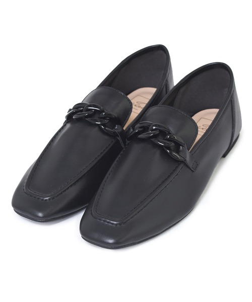 Alley by w closet（アリーバイダブルクローゼット）の「【Alley】ソフトフェイクレザーチェーンローファー（ローファー・レディース・ホワイト/ブラック・M/L）」の4枚目の写真