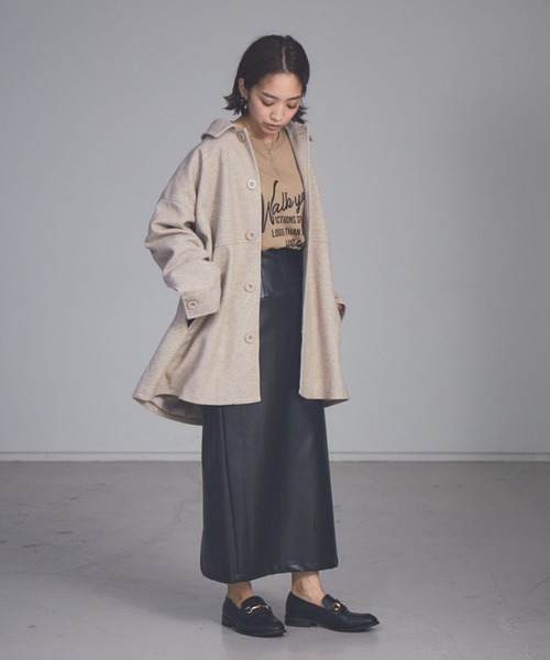 NOMINE(ノミネ)の「ペンシルフェイクレザースカート(スカート・レディース・ブラック/アイボリー/ホワイト系その他/ベージュ・S/M)」の15枚目の写真
