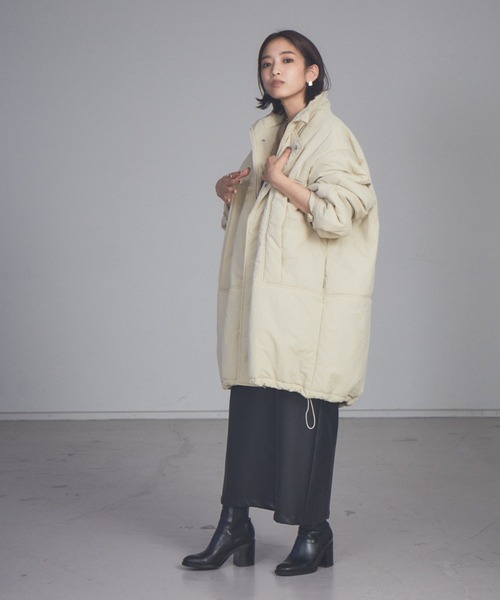 NOMINE(ノミネ)の「ペンシルフェイクレザースカート(スカート・レディース・ブラック/アイボリー/ホワイト系その他/ベージュ・S/M)」の17枚目の写真