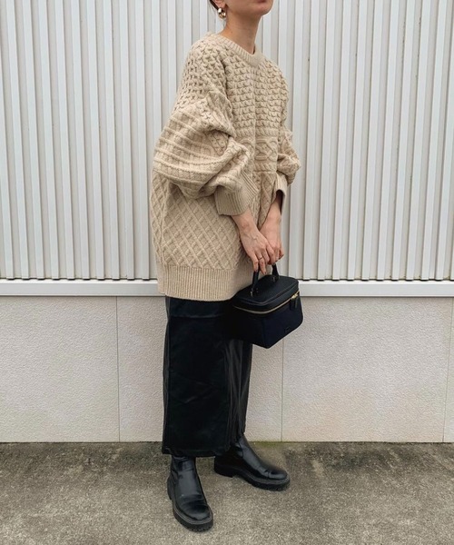 NOMINE(ノミネ)の「ペンシルフェイクレザースカート(スカート・レディース・ブラック/アイボリー/ホワイト系その他/ベージュ・S/M)」の20枚目の写真