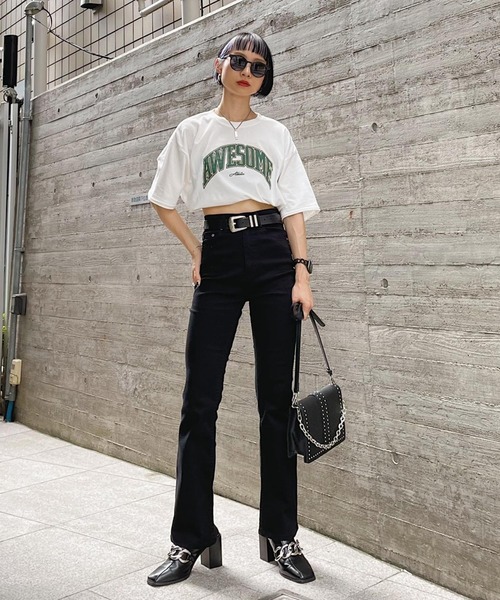 PAGEBOY（ページボーイ）の「ショートカレッジTシャツ（Tシャツ/カットソー・レディース・ブラック/オフホワイト/イエロー/グレイッシュベージュ・FREE）」の21枚目の写真