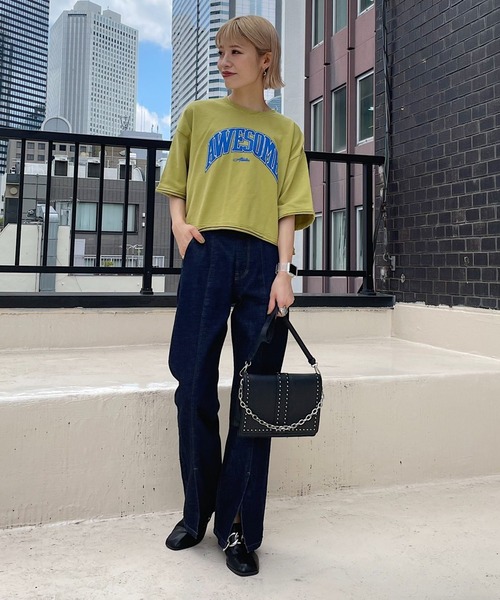 PAGEBOY（ページボーイ）の「ショートカレッジTシャツ（Tシャツ/カットソー・レディース・ブラック/オフホワイト/イエロー/グレイッシュベージュ・FREE）」の13枚目の写真