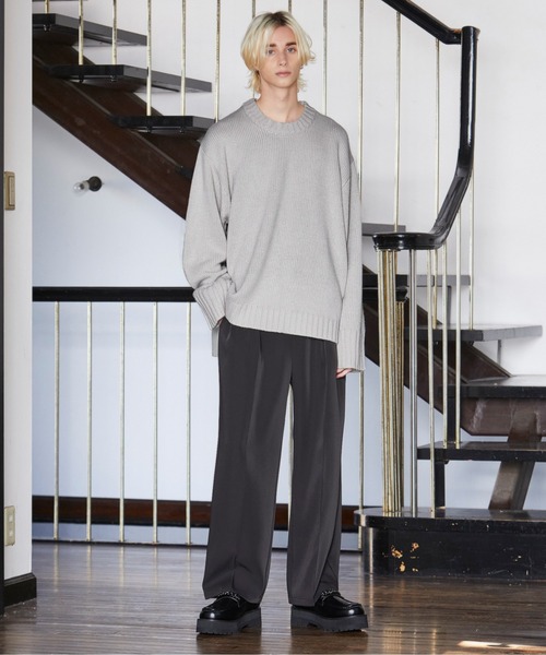 Loose/ルース（ルース）の「オーバースリット クルーネックニット（ニット/セーター・メンズ・チャコールグレー/ライトグレー/ブルーグレー/グレイッシュベージュ・S/M/L）」の11枚目の写真