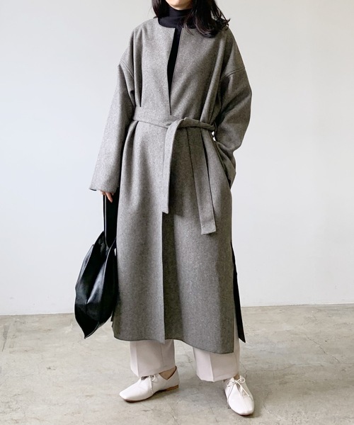 LIAN（リアン）の「ダブルフェイスノーカラーコート（ノーカラーコート・レディース・アイボリー/グレー・FREE）」の2枚目の写真