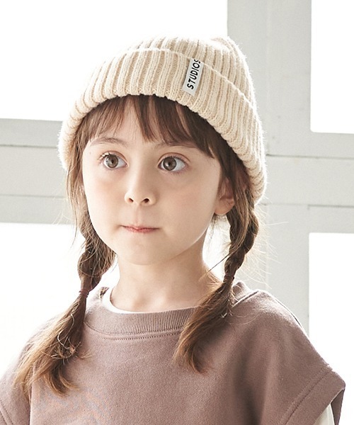 b・ROOM（ビールーム）の「タグつきニット帽（ニットキャップ/ビーニー・キッズ・モスグリーン/ブルー/トップグレー/ベージュ/アイボリー・M/S）」の2枚目の写真