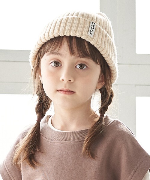 b・ROOM（ビールーム）の「タグつきニット帽（ニットキャップ/ビーニー・キッズ・モスグリーン/ブルー/トップグレー/ベージュ/アイボリー・M/S）」の15枚目の写真