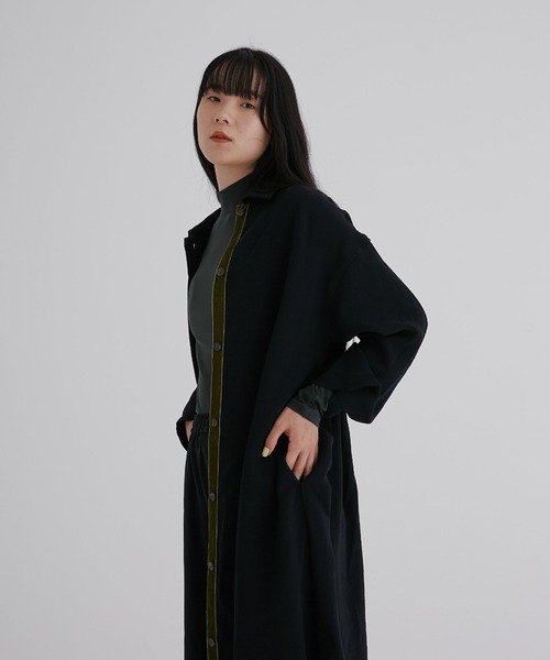 fukuu(フクウ)の「ちらっと見えるベロアにきゅんワンピース(ワンピース・レディース・ブラウン/スミクロ・L/M/S)」の16枚目の写真