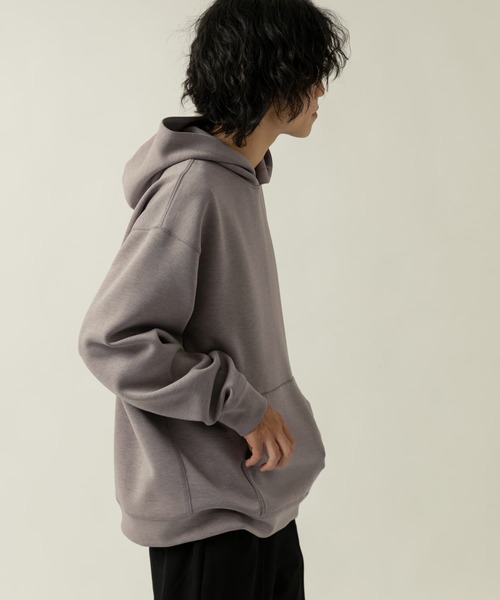 URBAN RESEARCH（アーバンリサーチ）の「ライトダンボール プルオーバーパーカー（パーカー・メンズ・ベージュ/グレー/チャコールグレー/ブラック・MEDIUM/LARGE）」の8枚目の写真