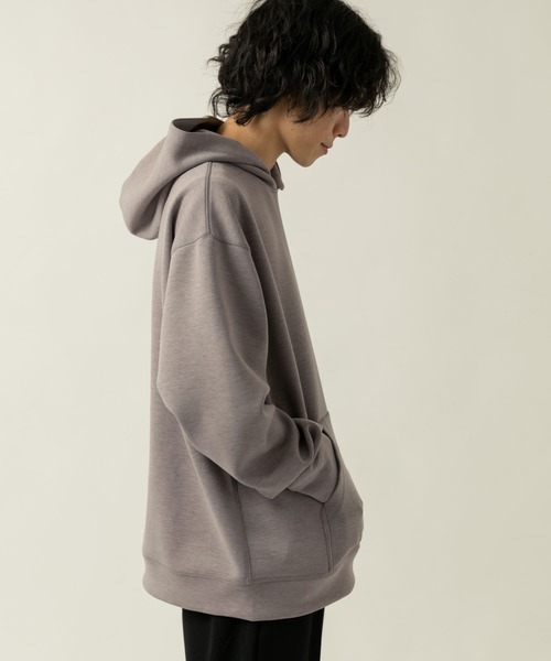 URBAN RESEARCH（アーバンリサーチ）の「ライトダンボール プルオーバーパーカー（パーカー・メンズ・ベージュ/グレー/チャコールグレー/ブラック・MEDIUM/LARGE）」の9枚目の写真