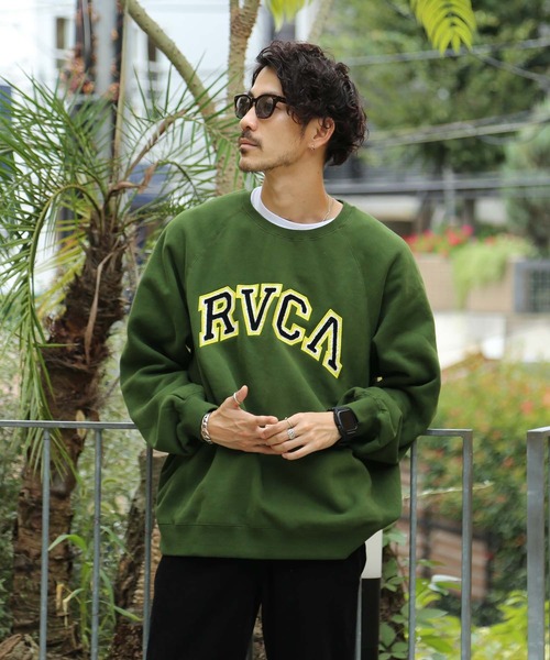 RVCA(ルーカ)の「RVCA メンズ HAV RVCA CR トレーナー【2021年秋冬モデル】/ルーカスウェットトレーナー(スウェット・メンズ・ホワイト/ブラック/パープル/モスグリーン/ホワイト系その他/ブラック系その他・SMALL/MEDIUM/LARGE/X-LARGE)」の5枚目の写真