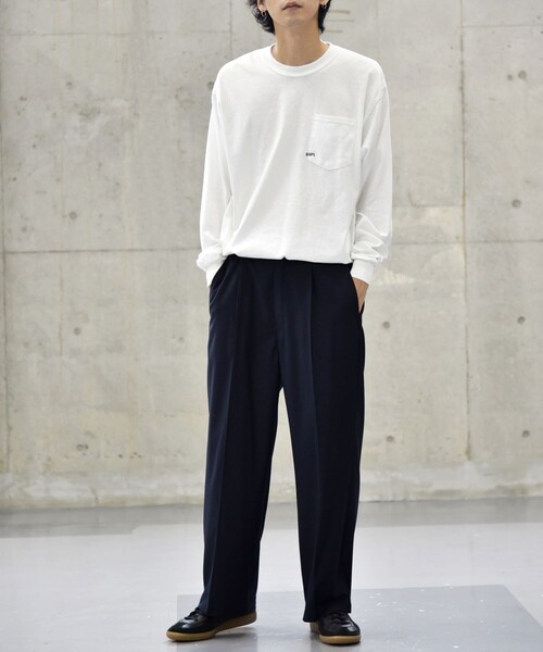 SHIPS（シップス）の「*SHIPS: ワンポイント マイクロ SHIPSロゴ ポケット ロングスリーブ Tシャツ (ロンT)（Tシャツ/カットソー・メンズ・ホワイト/ネイビー/ブラック/グリーン・SMALL/MEDIUM/X-LARGE/LARGE）」の9枚目の写真