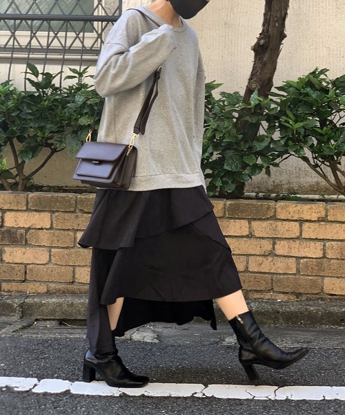 Jewelobe（ジュエローブ）の「フリルヘムドッキングカットワンピース（ワンピース・レディース・杢グレー/ブラック・FREE）」の12枚目の写真