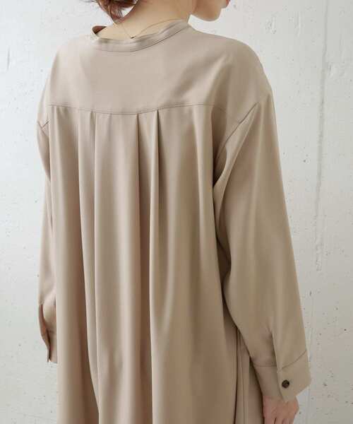 URBAN RESEARCH DOORS（アーバンリサーチドアーズ）の「ツイルスキッパータックワンピース（ワンピース・レディース・ベージュ/グリーン/ネイビー・ONE）」の8枚目の写真