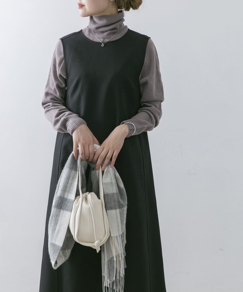 URBAN RESEARCH ROSSO（アーバンリサーチロッソ）の「ボンディングリバージャンパーワンピース（ワンピース・レディース・ブラック系その他/ブラウン系その他・38/36）」の3枚目の写真