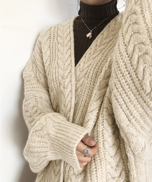 VitaFelice（ヴィータフェリーチェ）の「ケーブルニットロングカーディガン（カーディガン/ボレロ・レディース・グレー/ベージュ系その他・FREE）」の10枚目の写真