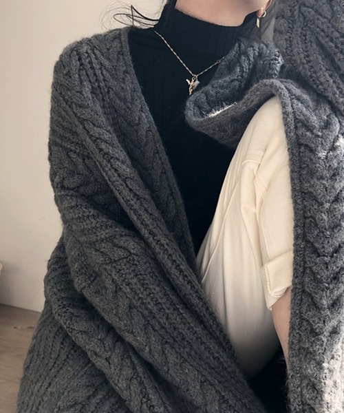 VitaFelice（ヴィータフェリーチェ）の「ケーブルニットロングカーディガン（カーディガン/ボレロ・レディース・グレー/ベージュ系その他・FREE）」の18枚目の写真