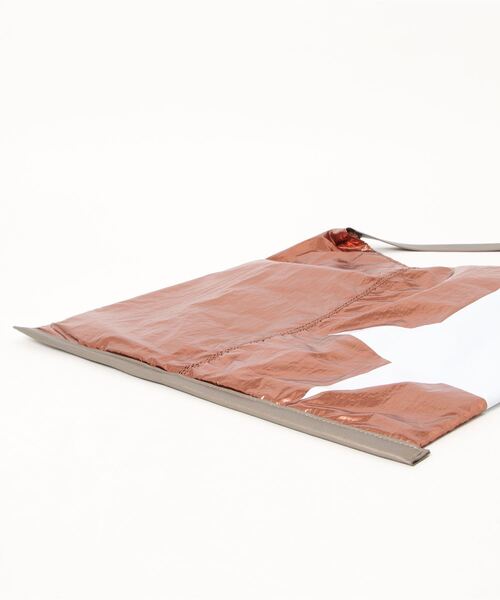 Casselini(キャセリーニ)の「シャイニースタートート(トートバッグ・レディース・シルバー/ブロンズ・ONE SIZE)」の4枚目の写真