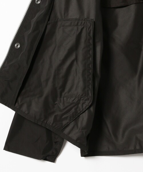 Barbour（バブアー）の「Barbour × BEAMS F / 別注 TRANSPORT JACKET シェイプメモリー ジャケット（ブルゾン・メンズ・ブラック/セージグリーン・36/42/34/38/40）」の11枚目の写真