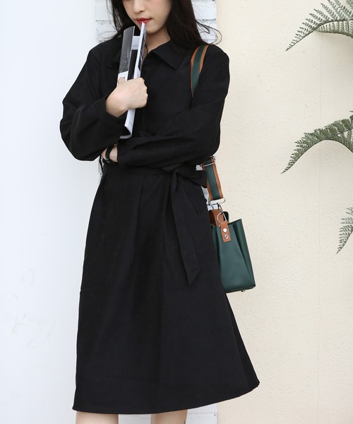 MAISON DE THERESE(メゾン ド テレーズ)の「フレンチVネックワンピース(ワンピース・レディース・ブラック/ブラウン・LARGE/MEDIUM)」の6枚目の写真