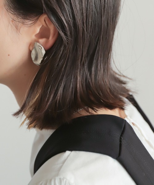 rapiecage（ラピエサージュ）の「ビッグビーンズモチーフイヤリング（イヤリング・レディース・シルバー・FREE）」の3枚目の写真