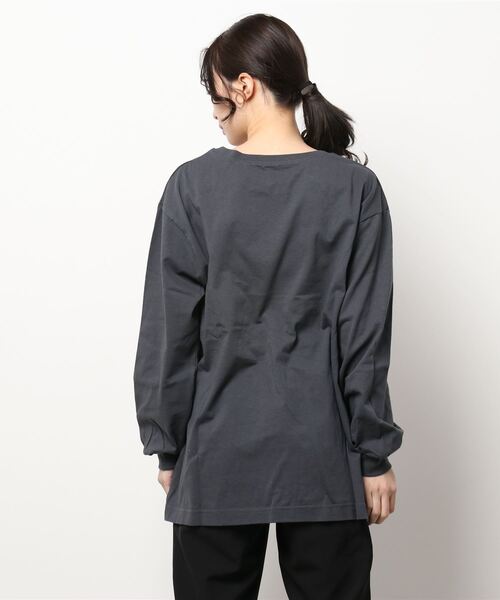 Samansa Mos2（サマンサ モスモス）の「ロゴプリント長袖カットソー（Tシャツ/カットソー・レディース・ベージュ/オフホワイト/ブルー/チャコール・ﾌﾘ-）」の6枚目の写真