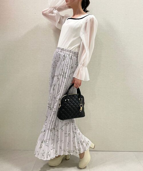 MAJESTIC LEGON（マジェスティックレゴン）の「バイカラーガーリートップス（Tシャツ/カットソー・レディース・オフホワイト/ライトグレー/ブラック・MEDIUM）」の7枚目の写真