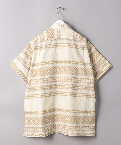 Engineered Garments(エンジニアードガーメンツ)の「<Engineered Garments> エスニック ストライプ キャンプ シャツ■■■(シャツ/ブラウス・メンズ・ベージュ・M/S)」の2枚目の写真