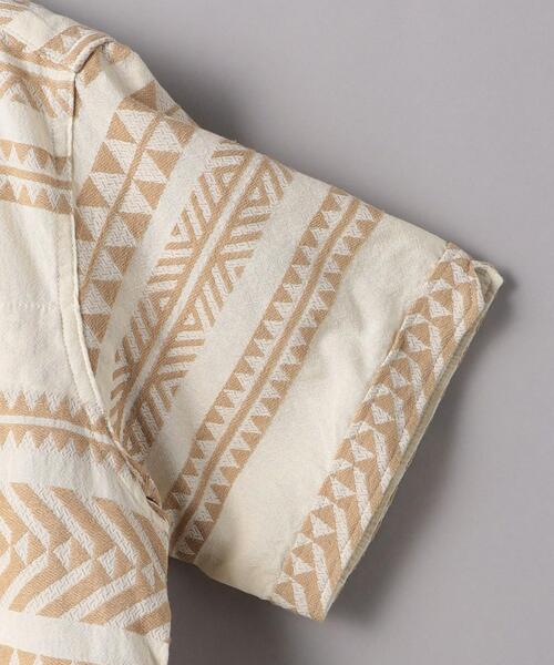 Engineered Garments(エンジニアードガーメンツ)の「<Engineered Garments> エスニック ストライプ キャンプ シャツ■■■(シャツ/ブラウス・メンズ・ベージュ・M/S)」の4枚目の写真