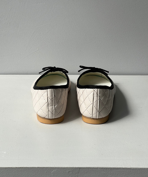 GIMME GIMME（ギミーギミー）の「【GIMME GIMME】Quilting ballet shoes gims22s001（バレエシューズ・レディース・アイボリー/ブラック・38/37/39/36/40）」の8枚目の写真