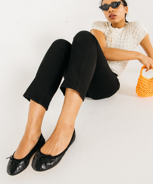 GIMME GIMME（ギミーギミー）の「【GIMME GIMME】Quilting ballet shoes gims22s001（バレエシューズ・レディース・アイボリー/ブラック・38/37/39/36/40）」の4枚目の写真