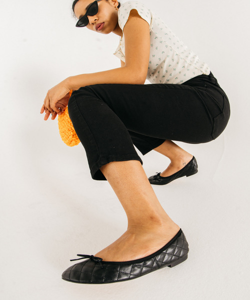 GIMME GIMME（ギミーギミー）の「【GIMME GIMME】Quilting ballet shoes gims22s001（バレエシューズ・レディース・アイボリー/ブラック・38/37/39/36/40）」の3枚目の写真