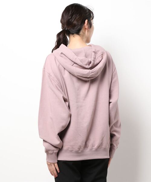 VIBGYOR Women（ヴィブジョー　ウィメン）の「ﾋﾟｸﾞﾒﾝﾄBIG裏毛プルパーカー(QTC)（パーカー・レディース・マスタード/ネイビー/カーキ/ライトピンク/レッド・LARGE/X-LARGE/MEDIUM）」の15枚目の写真