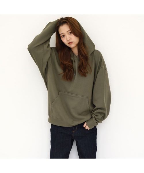 VIBGYOR Women（ヴィブジョー　ウィメン）の「ﾋﾟｸﾞﾒﾝﾄBIG裏毛プルパーカー(QTC)（パーカー・レディース・マスタード/ネイビー/カーキ/ライトピンク/レッド・LARGE/X-LARGE/MEDIUM）」の7枚目の写真