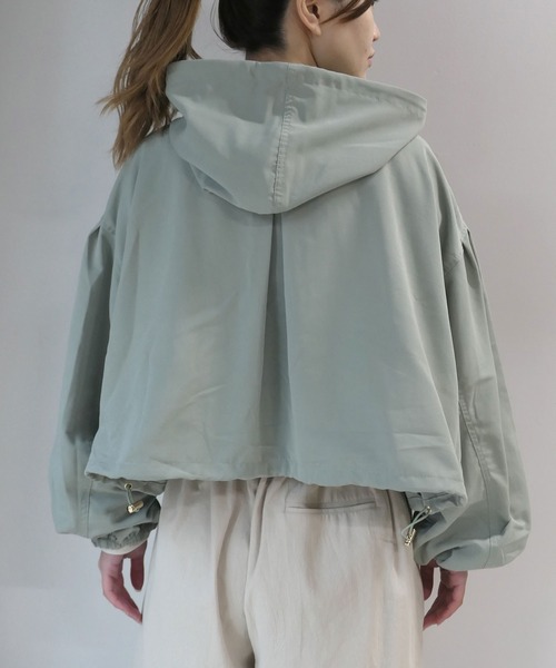 CORNERS(コーナーズ)の「ショートマウンテンパーカー(マウンテンパーカー・レディース・ブラック/イエロー/アイボリー/ミント/ベージュ/カーキ・M)」の12枚目の写真