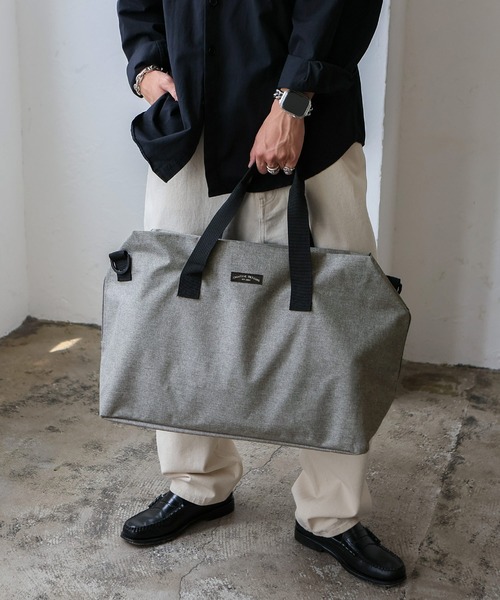 VitaFelice（ヴィータフェリーチェ）の「撥水2wayビッグボストンバッグ トートバッグ（ボストンバッグ・レディース・ベージュ/ブラック/グレー・FREE）」の3枚目の写真