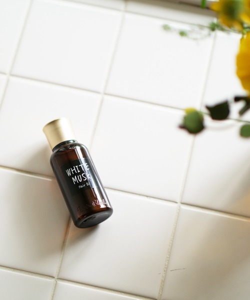 BIRTHDAY BAR(バースデイバー)の「John's Blend ヘアオイル(ヘアオイル/ヘアミルク・レディース・その他・フリー)」の2枚目の写真