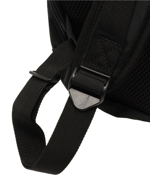 VENCEEXCHANGE(ヴァンスエクスチェンジ)の「YAKPAヤックパックジャガードフラップリュック (バックパック/リュック・メンズ・ブラック/スカイブルー・FREE)」の16枚目の写真