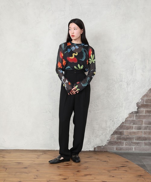 Common Noun（コモン Noun/Flower Kana Akiyama シアートップス（Tシャツ