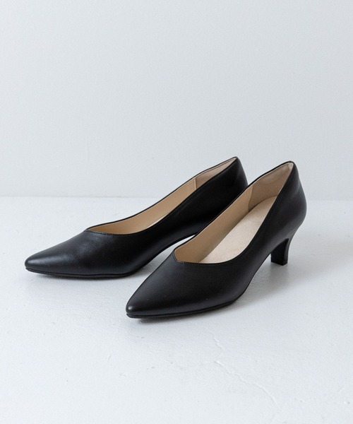 LEPSIM（レプシィム）の「クッションパンプス　295877（パンプス・レディース・ブラック/グレイッシュベージュ・LARGE/MEDIUM/SMALL）」の2枚目の写真