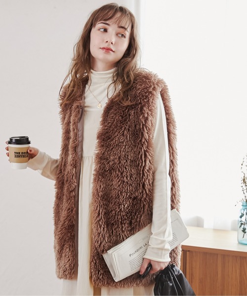 ANGIE（アンジー）の「プードルフェイクファーベスト（ベスト）」 - WEAR