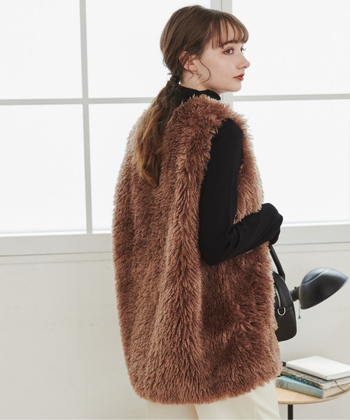 ANGIE（アンジー）の「プードルフェイクファーベスト（ベスト・レディース・グレー/アイボリー/ブラウン・FREE）」の15枚目の写真