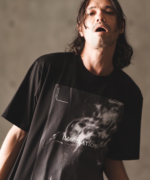 GLIMCLAP(グリムクラップ)の「mt7984-PhotographerAKI SAKAIRIcollaboration T-Shirt Tシャツ(Tシャツ/カットソー・メンズ・ホワイト/ミックスグレー/ブラック・S/L/M)」の15枚目の写真
