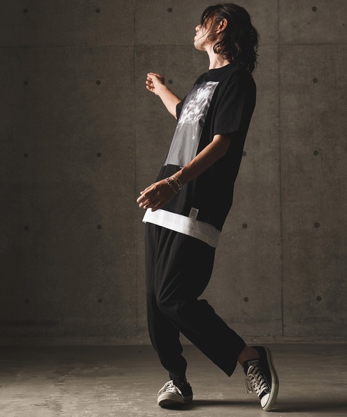 GLIMCLAP(グリムクラップ)の「mt7984-PhotographerAKI SAKAIRIcollaboration T-Shirt Tシャツ(Tシャツ/カットソー・メンズ・ホワイト/ミックスグレー/ブラック・S/L/M)」の5枚目の写真