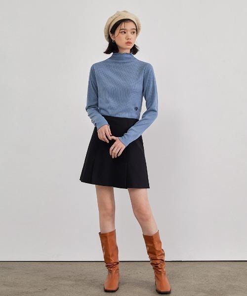 muahmuah(ムーアムーア)の「A'GEM/9 × .kom『muah muah/ムーアムーア』RUFFLE GOLGI TURTLENECK T-SHIRT/ラッフル タートルネックロングスリーブカットソー(Tシャツ/カットソー・レディース・チャコールグレー/ライトブルー/ブラック/アイボリー・FREE)」の16枚目の写真